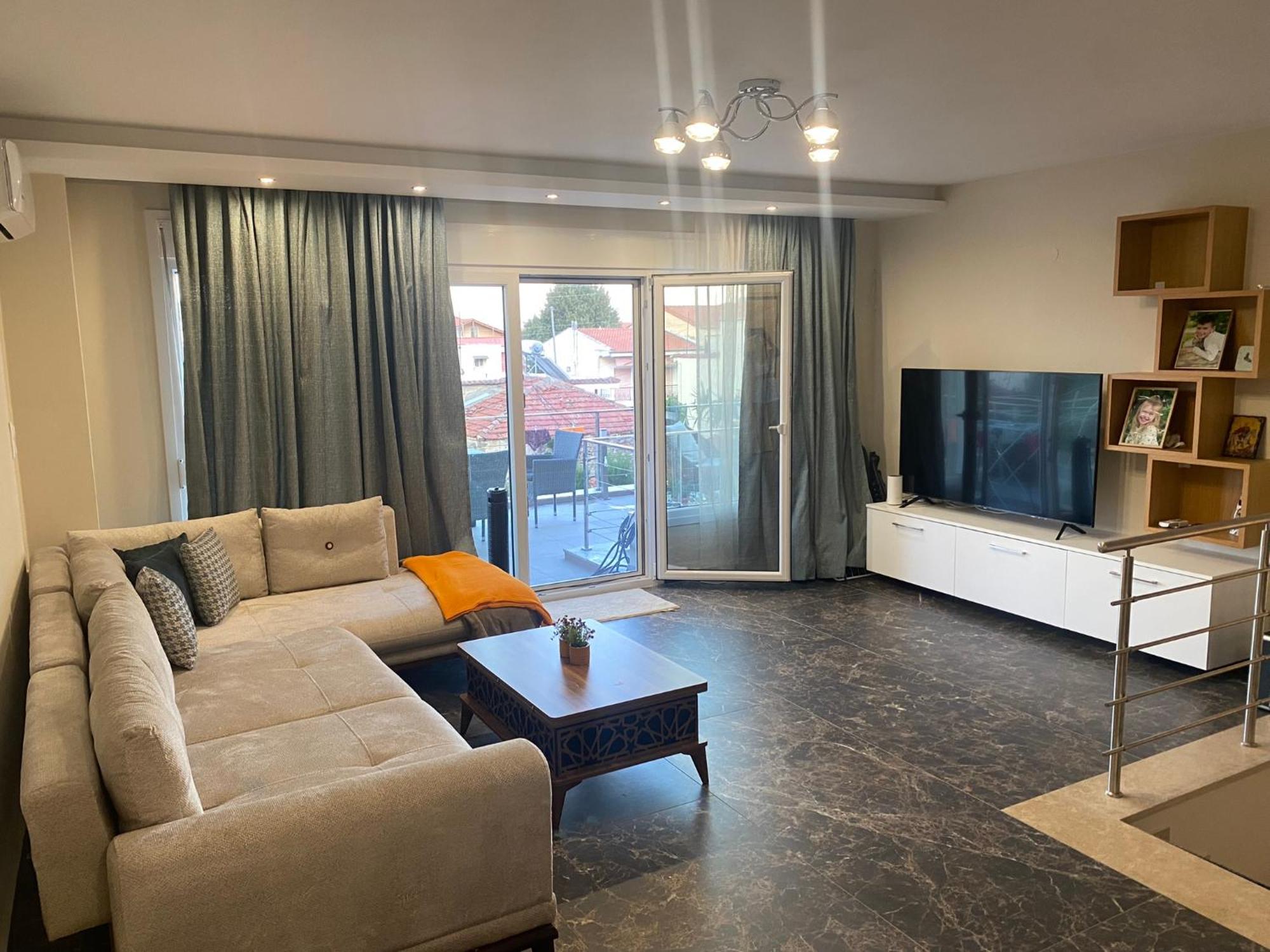 Lili's & Maxi's Apartment